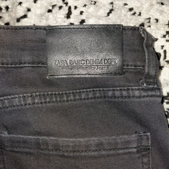 Zara Z1975 Mid Rise Skinny Jeans Black Ripped Knees 38 / 6 - Picture 14 of 16